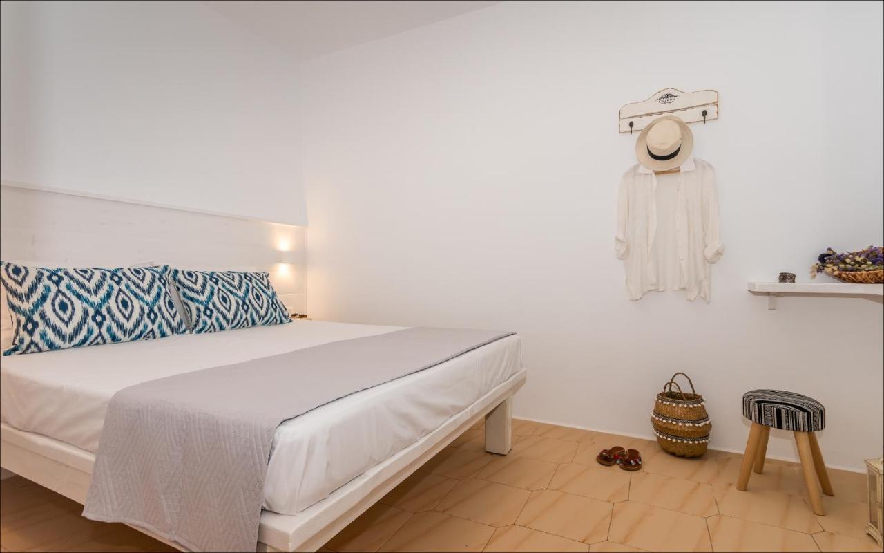 Krystalia's Apartment Plaka (Milos)